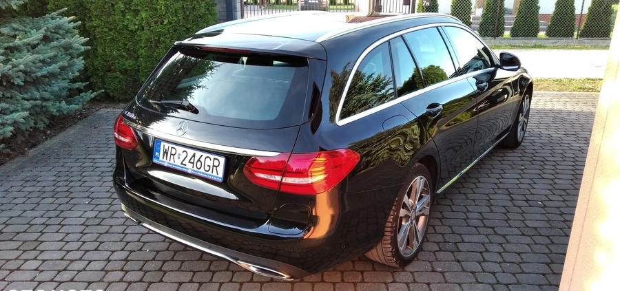 Mercedes-Benz Klasa C cena 72499 przebieg: 243500, rok produkcji 2016 z Radom małe 781